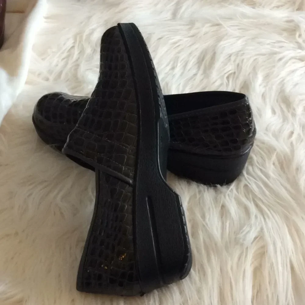 💞BLUE SUEDE shoes 💞